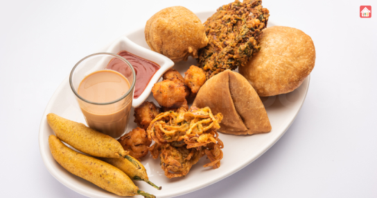 Bhajiyas--street-food-stalls Bhajiyas--street-food-stalls
