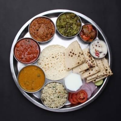 Gujarati Thali With Farsan