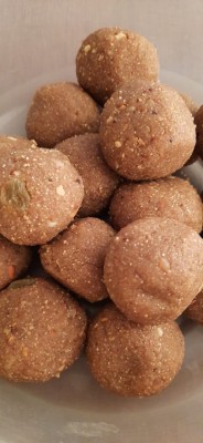 Churma Laddu ( Min 10 )