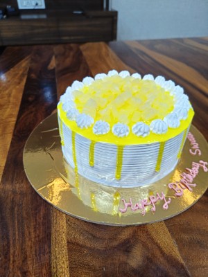 Fresh Pineapple Cake