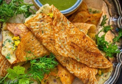 Moong Dal Paneer Chilla (2pcs)