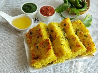 Live Dhokla  (Min 2 Plates)