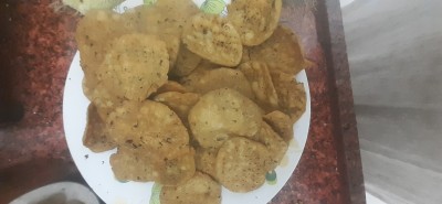 Methi Mathri