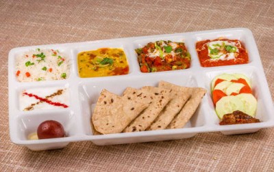 Sp. Gujarati Thali