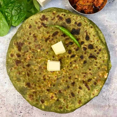 Palak Paneer Paratha (with Butter) (2 Piece - Serving For One)