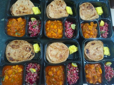 Mini Thali (Party Order) (Minimum Order 20 Pcs)