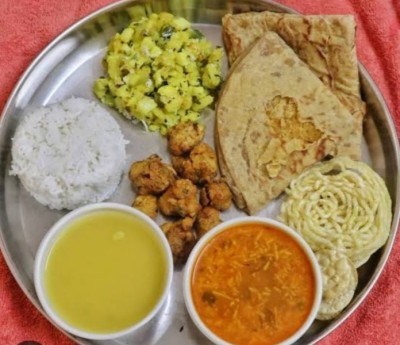 Puran Poli Thaali