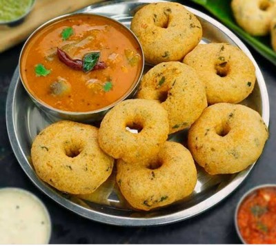 Medu Vada & Sambar (2pcs)