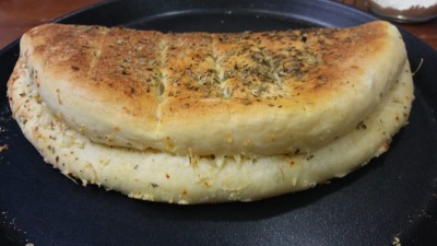 Garlic Bread Domino Style (Serves 2 Person )