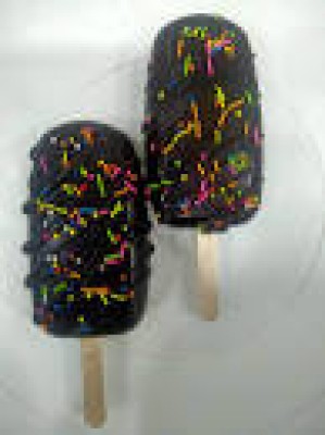 Cakesicle Minimum (4 Piece)
