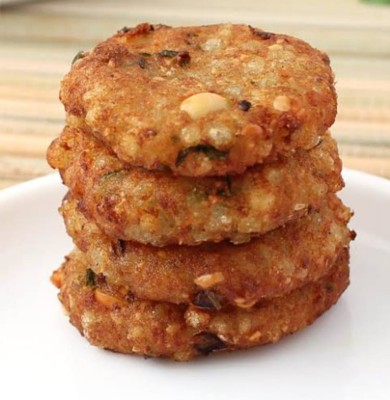 Farali Sabudana Vada (6pcs) ( Min 2 )