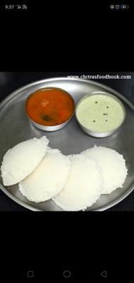 Idlis, Chutney, Sambar (Min 2)