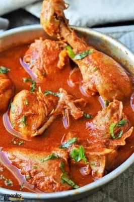 Chicken Masala Curry (1 Kg) .