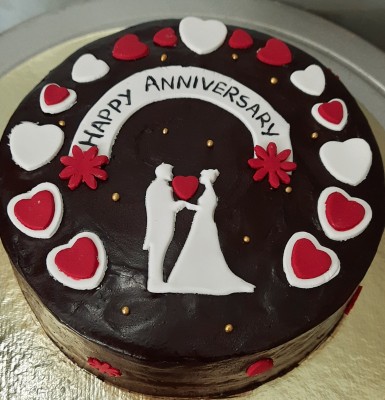 Anniversary Cake…. Onwards Anniversary Cake…. Onwards