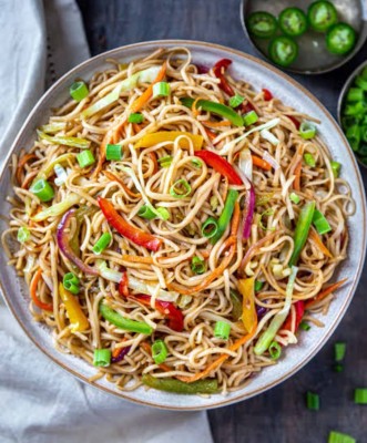 Hakka Noodles