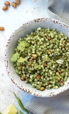 Hariyali Sabudana Khichdi With Curd (Min 2 Plates)