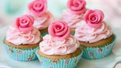 Christmas Special Cupcake (Min 3)