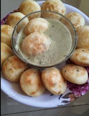 Appam With Chutney (4 Pieces & Idli 4 Piece) (Min 2)
