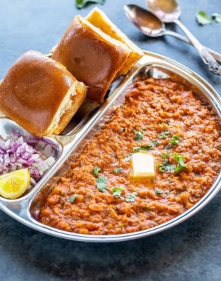 Pav Bhaji ( Party Order Per Plat )