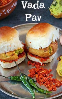 Vada Pav(1 Pics) Extra 10rs For Cheese Vadapav. (Min 10)