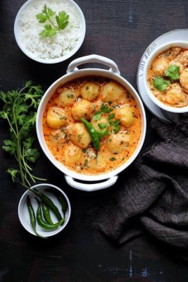Dahi Aloo Masala  With 2  Chapati