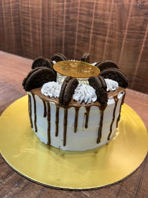 Oreo Cake (500 Gm )