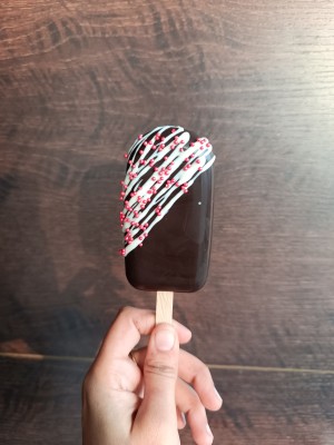 Cake Sicle