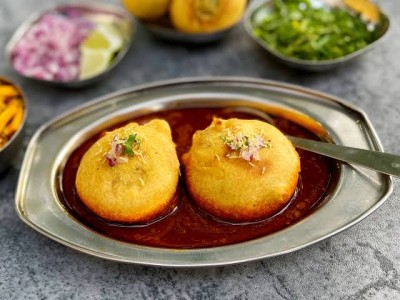 Kat Vada Kolhapuri Style(3p Vada)