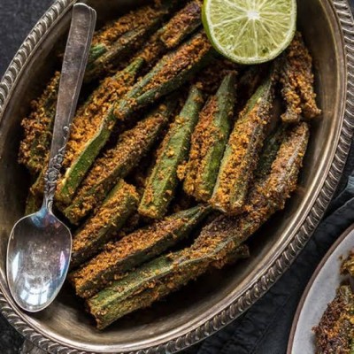 Bharleli Masala Bhindi And Chapati 2