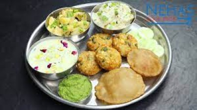 Hariyali Sabudana Khichdi With Moraiya Khichdi & Kadi And Suki Bhaji Combo (1 Plate)