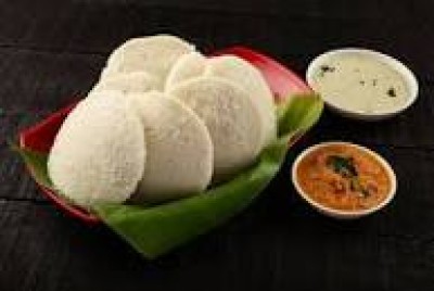 Idli (Min 20) (1 Plate 3 Pic )
