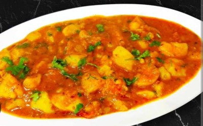 Aaloo Ki Bhaji (3-4 Persons)