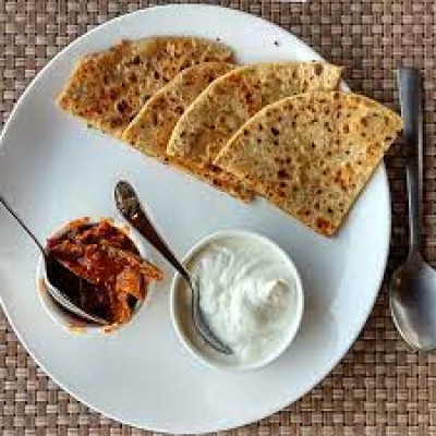 Gobi Onion Paratha (4 Pcs)