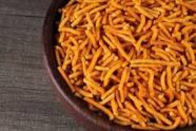 TiKha Sev (500 Gm)
